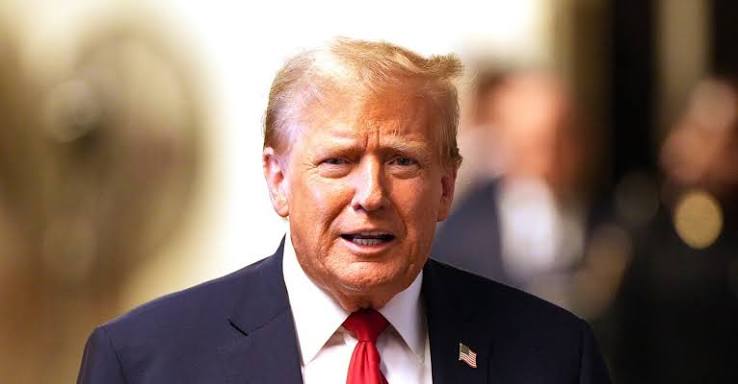 Trump Criticized Over Priority Truth Social Access for Wall Street